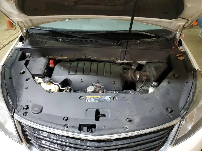 2013 CHEVROLET TRAVERSE LS  