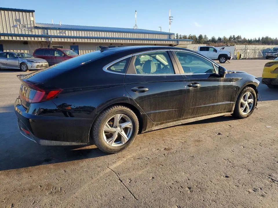 2021 HYUNDAI SONATA SE  