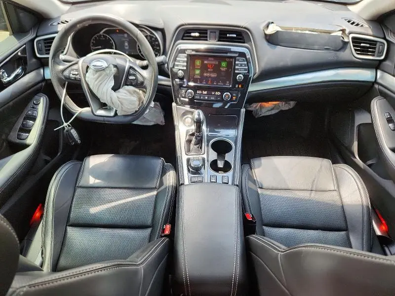 2020 NISSAN MAXIMA SV  