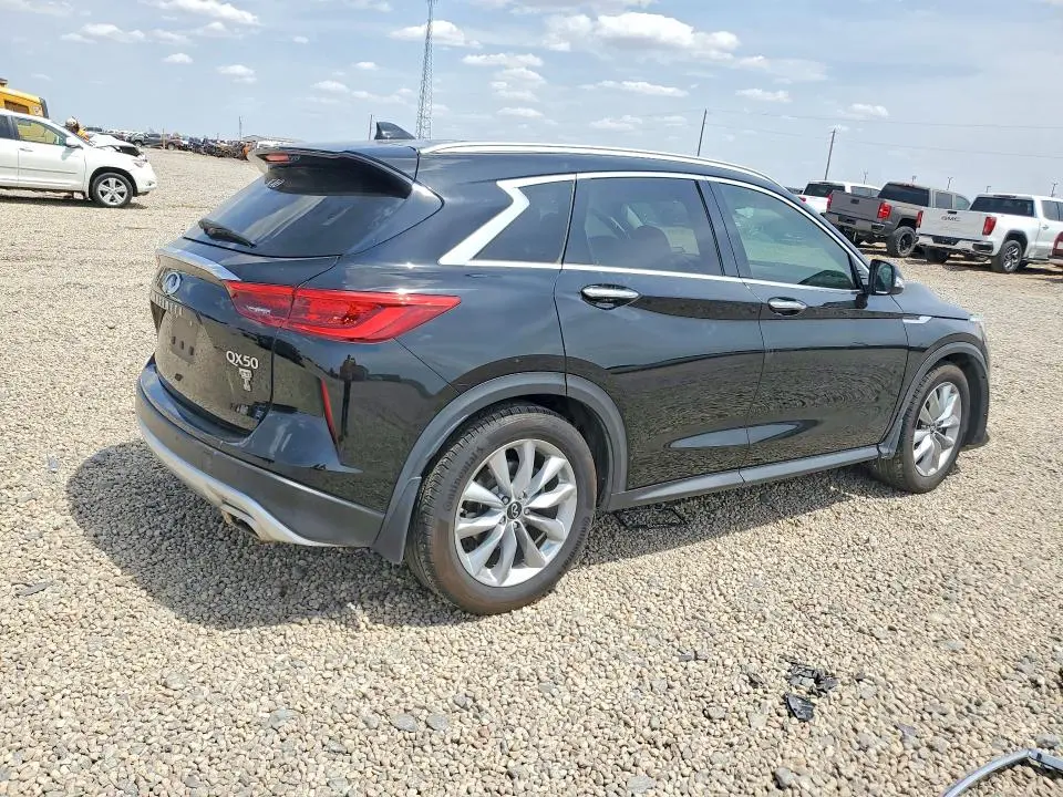 2020 INFINITI QX50 LUXE  