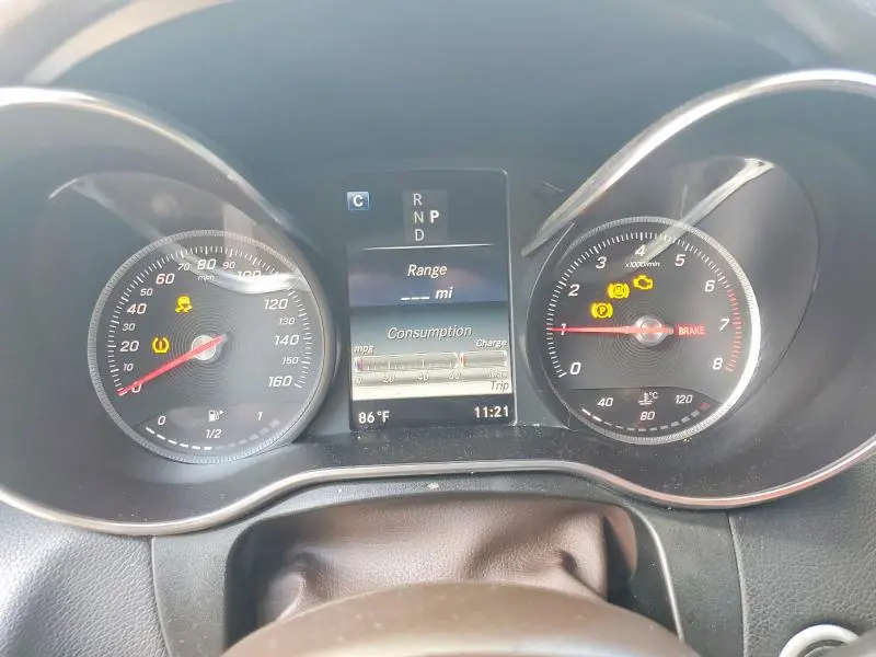 2017 MERCEDES-BENZ GLC 300  