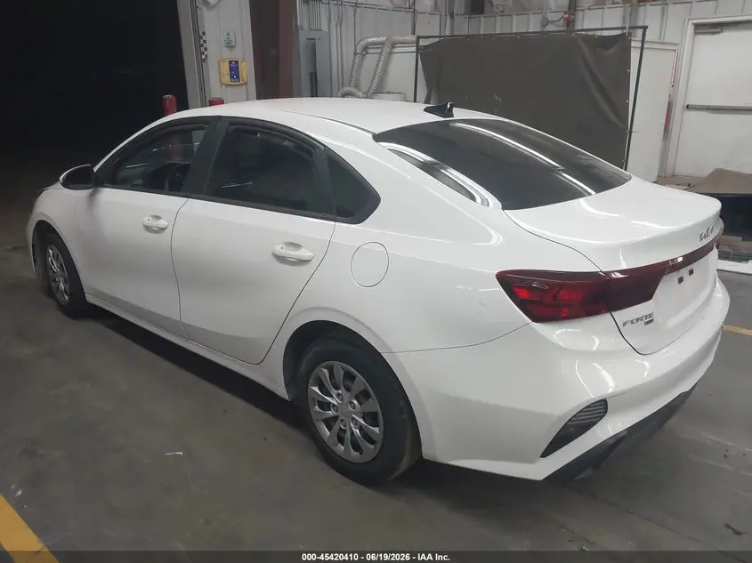 2024 KIA FORTE LX