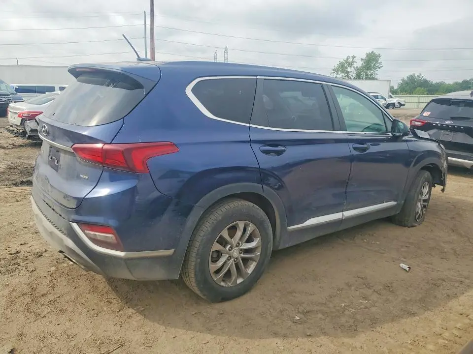 2019 HYUNDAI SANTA FE SE  