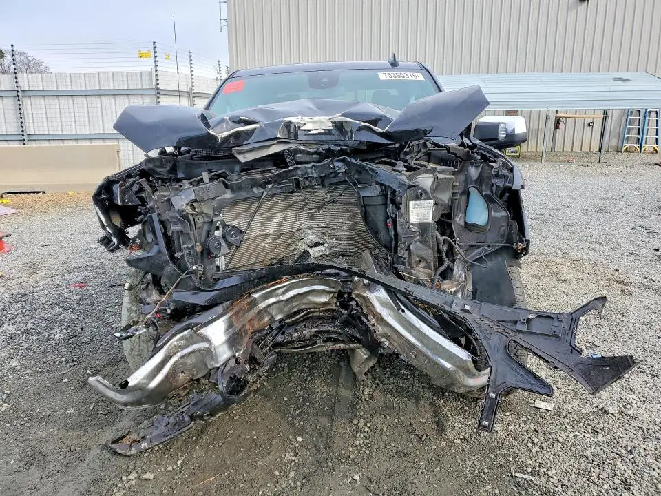 2024 GMC SIERRA K1500 SLT  