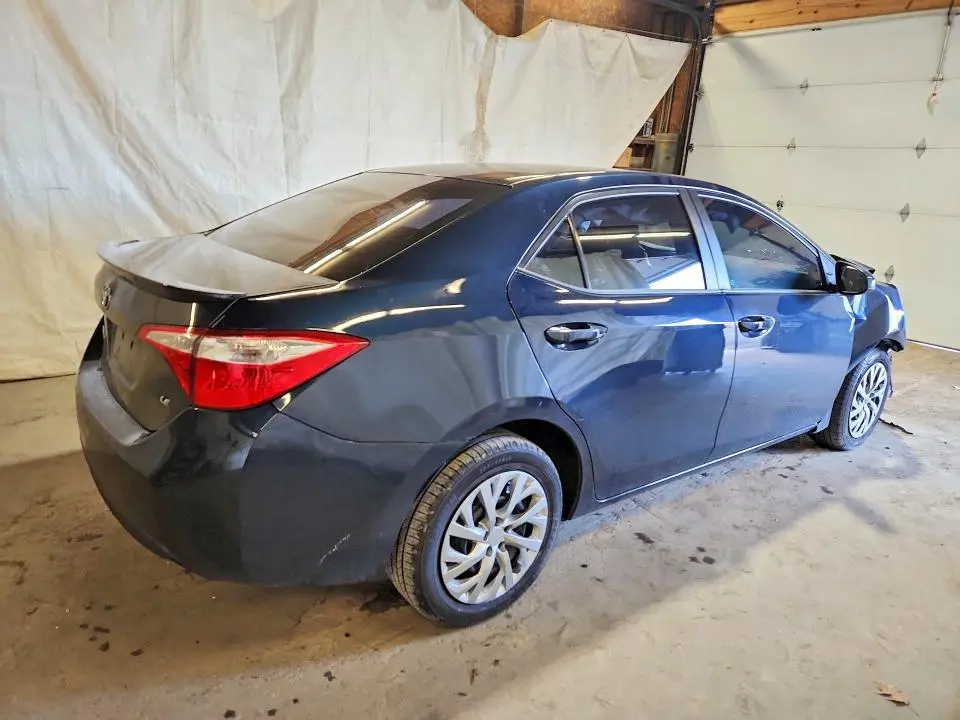 2019 TOYOTA COROLLA LE  