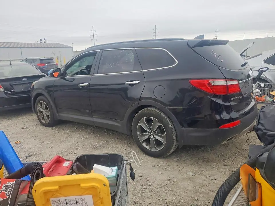 2016 HYUNDAI SANTA FE SE  