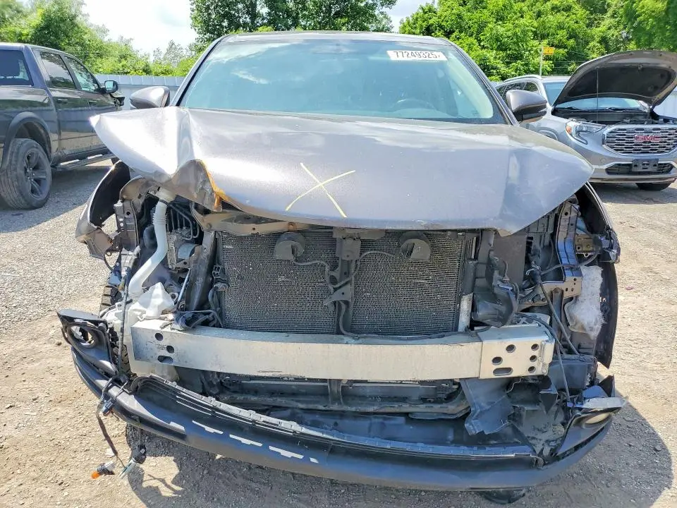 2015 TOYOTA HIGHLANDER LE  