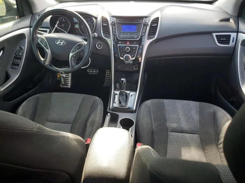 2013 HYUNDAI ELANTRA GT BASE  