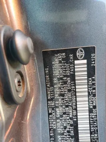 2016 TOYOTA CAMRY LE  