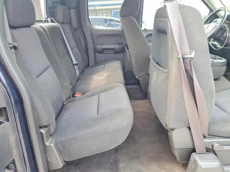2011 CHEVROLET SILVERADO K1500 LT  