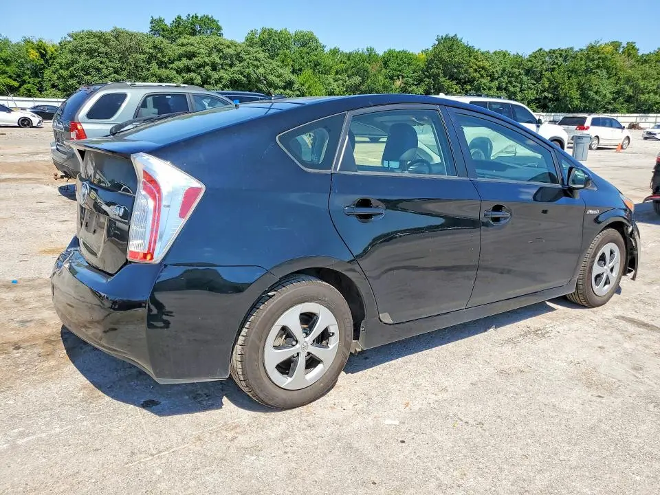 2013 TOYOTA PRIUS FOUR  
