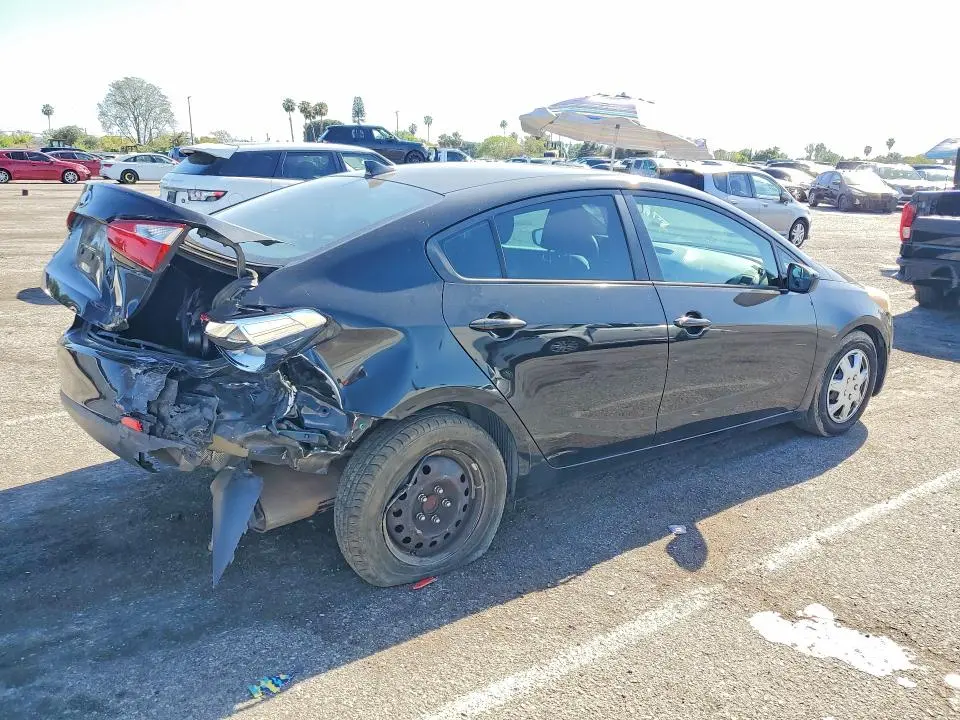 2015 KIA FORTE LX  