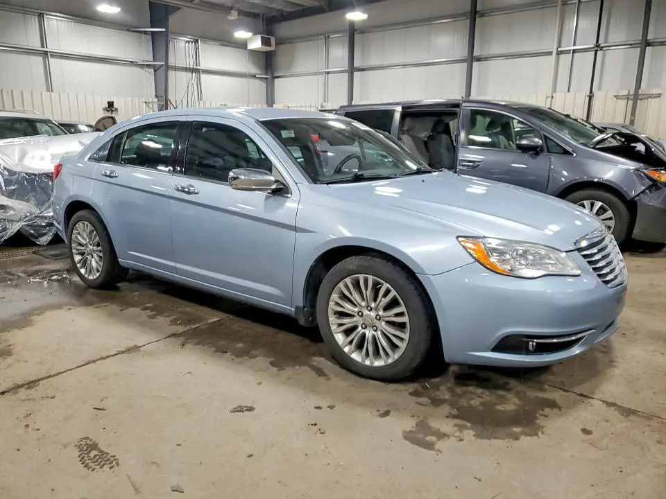 2012 CHRYSLER 200 LIMITED  