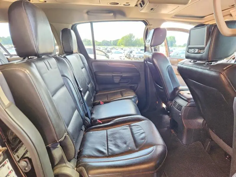 2013 NISSAN ARMADA SV  