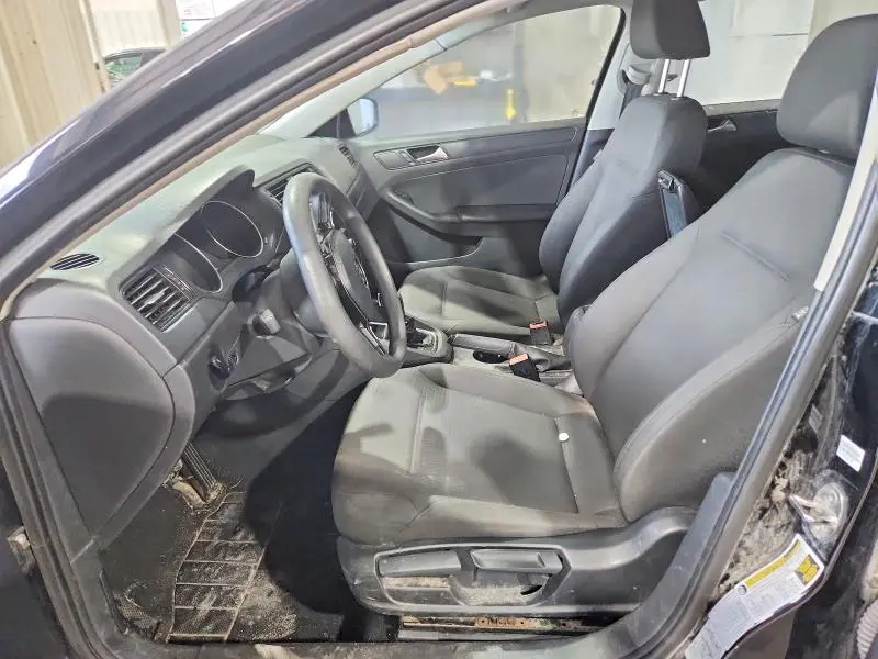 2015 VOLKSWAGEN JETTA BASE  
