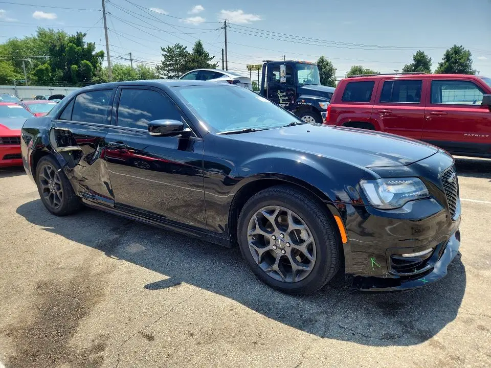 2022 CHRYSLER 300 TOURING L  