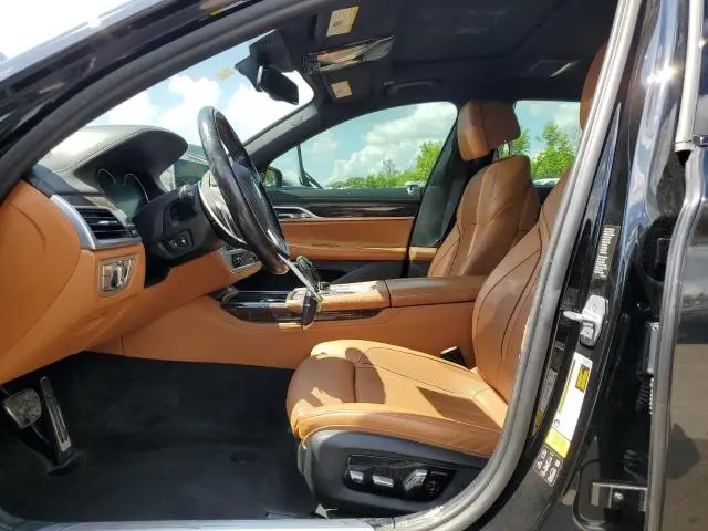 2018 BMW 750 XI  