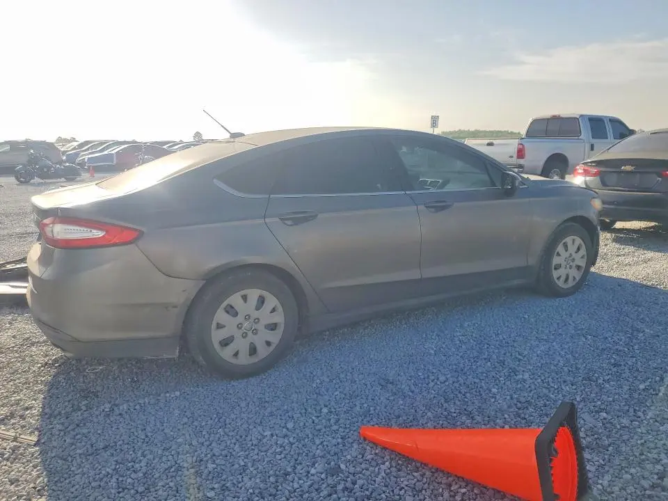 2013 FORD FUSION S  