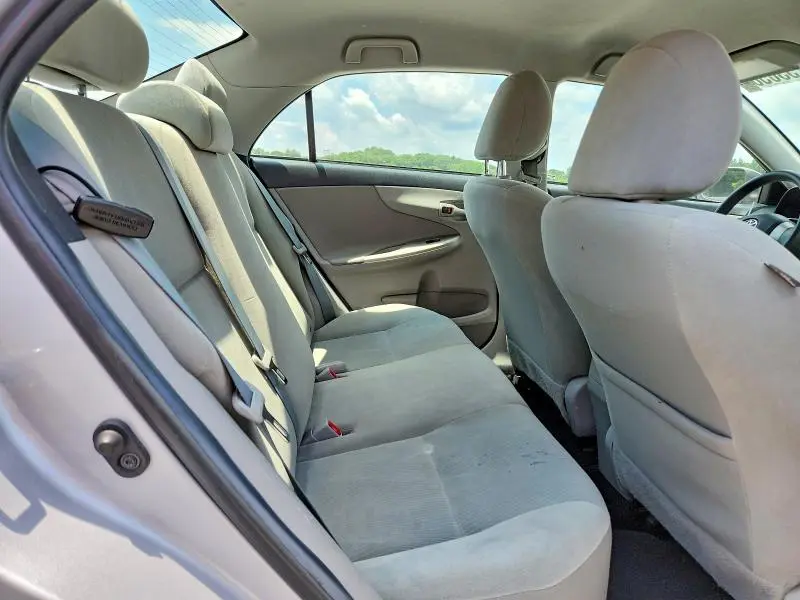 2012 TOYOTA COROLLA LE  