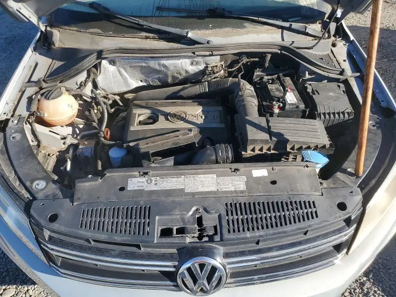 2012 VOLKSWAGEN TIGUAN S  