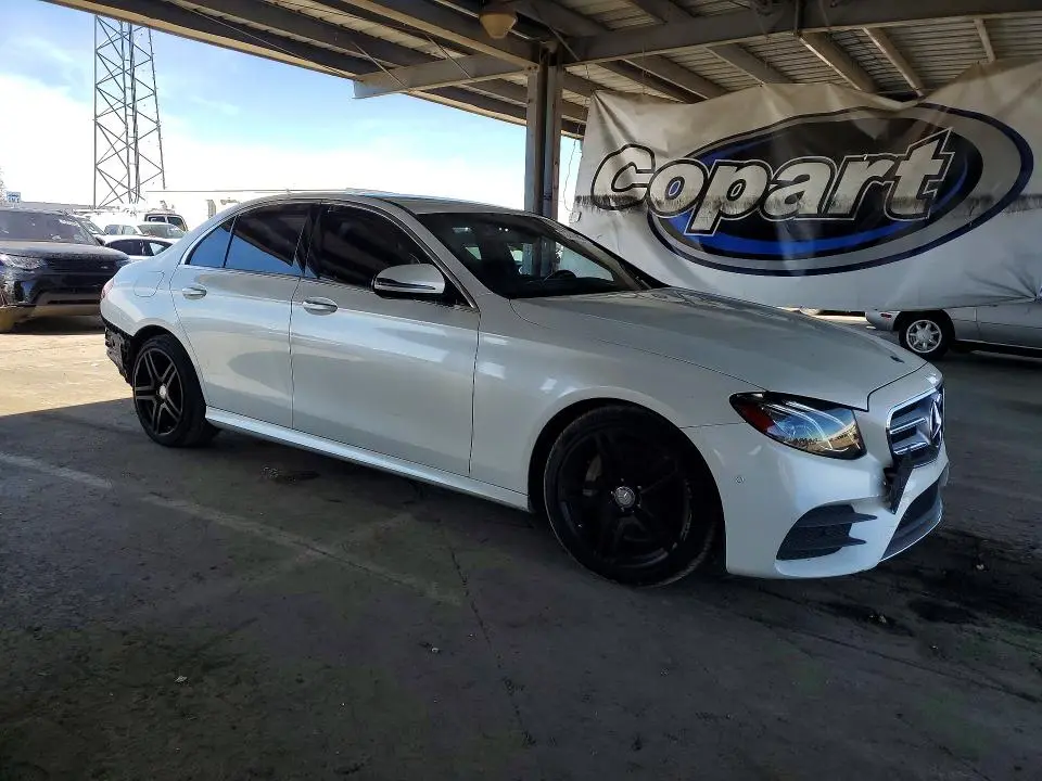 2017 MERCEDES-BENZ E 300  