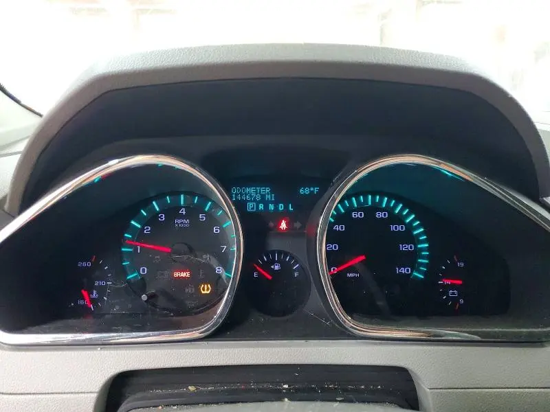 2011 CHEVROLET TRAVERSE LS  