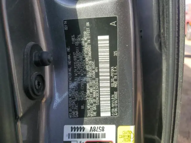 2014 TOYOTA SIENNA XLE