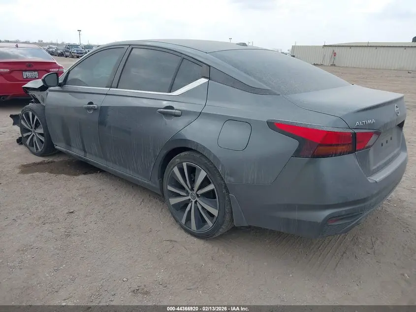 2020 NISSAN ALTIMA SR FWD