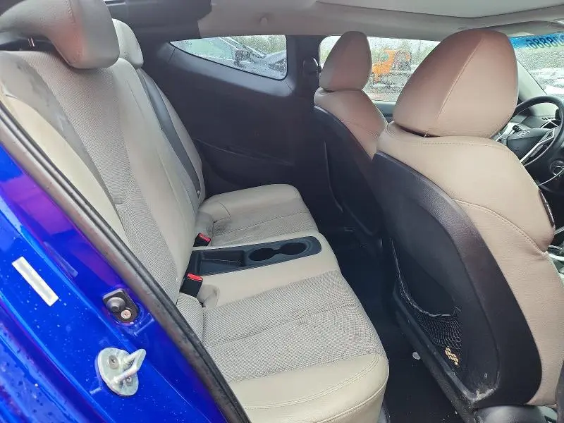 2012 HYUNDAI VELOSTER   