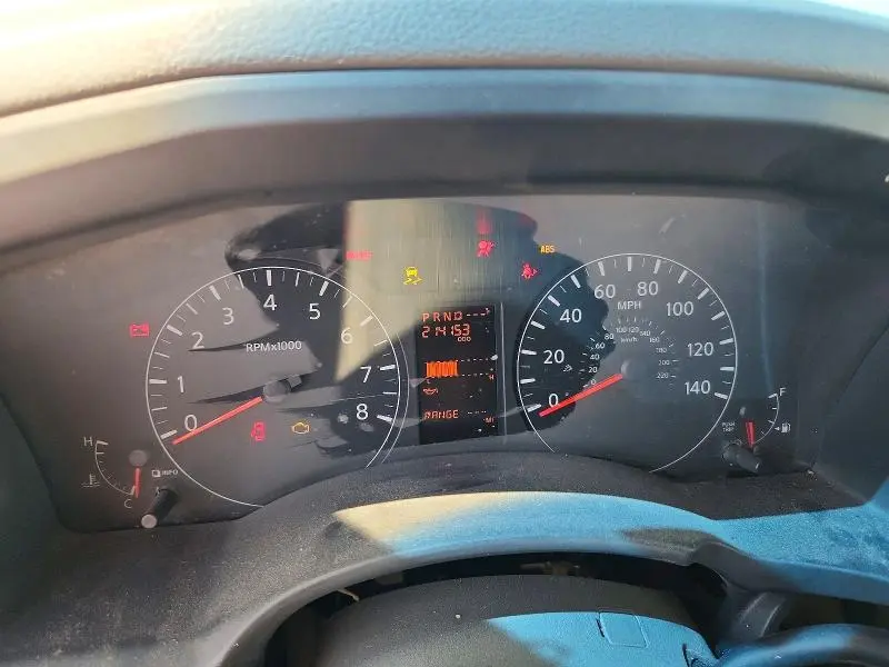 2015 NISSAN NV 1500 S  