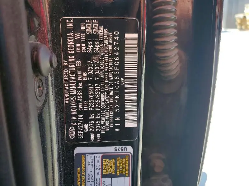 2015 KIA SORENTO LX  