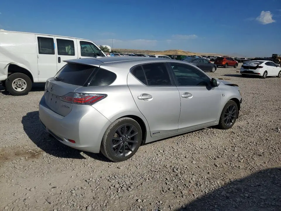 2012 LEXUS CT 200  