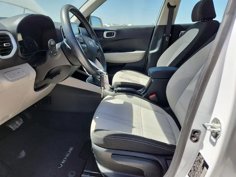 2022 HYUNDAI VENUE SEL  
