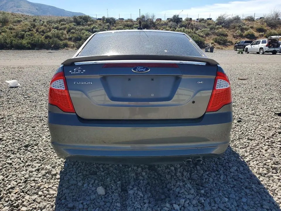 2011 FORD FUSION SE  