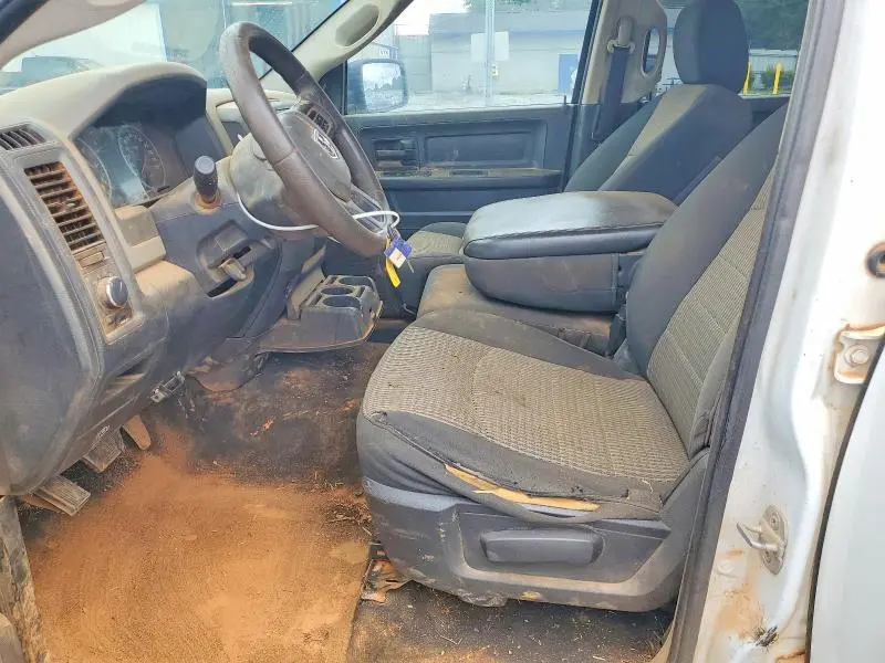 2012 DODGE RAM 1500 ST  