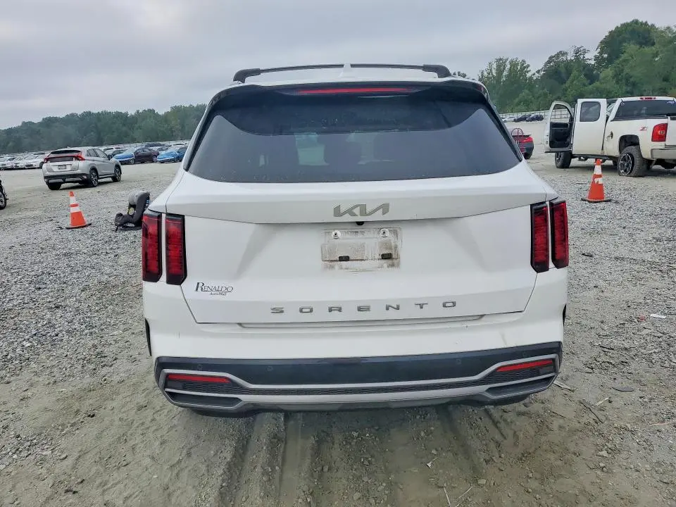 2022 KIA SORENTO S  