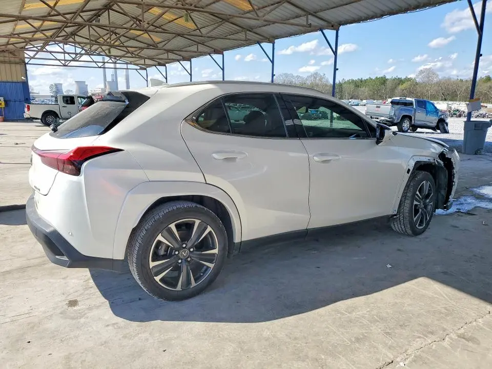 2022 LEXUS UX 200 BASE  