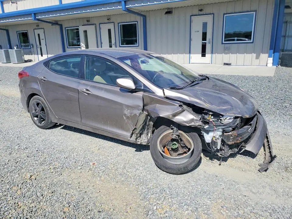 2012 HYUNDAI ELANTRA GLS  