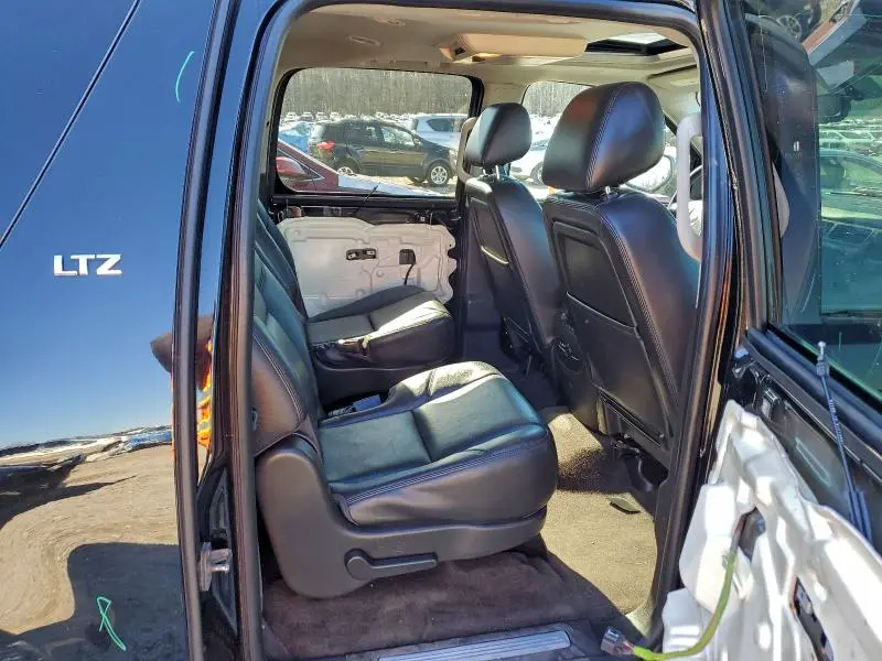 2014 CHEVROLET SUBURBAN K1500 LTZ  