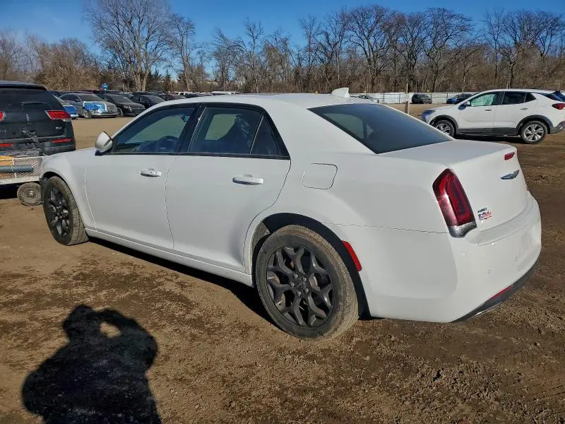 2019 CHRYSLER 300 S  