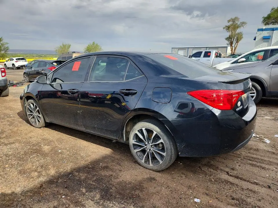 2018 TOYOTA COROLLA SE  