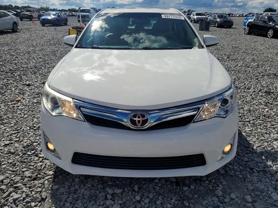 2012 TOYOTA CAMRY XLE  