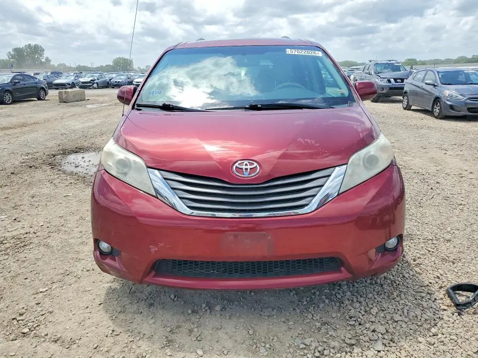 2011 TOYOTA SIENNA XLE 8-PASSENGER  