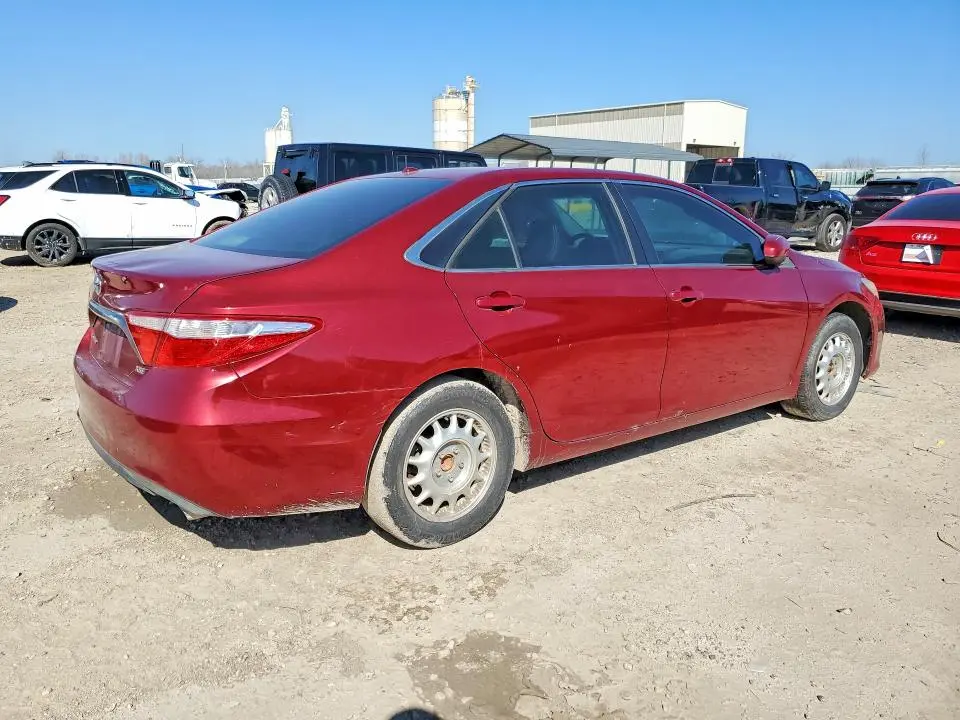 2016 TOYOTA CAMRY XSE  