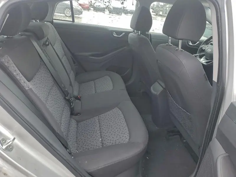 2018 HYUNDAI IONIQ SEL  