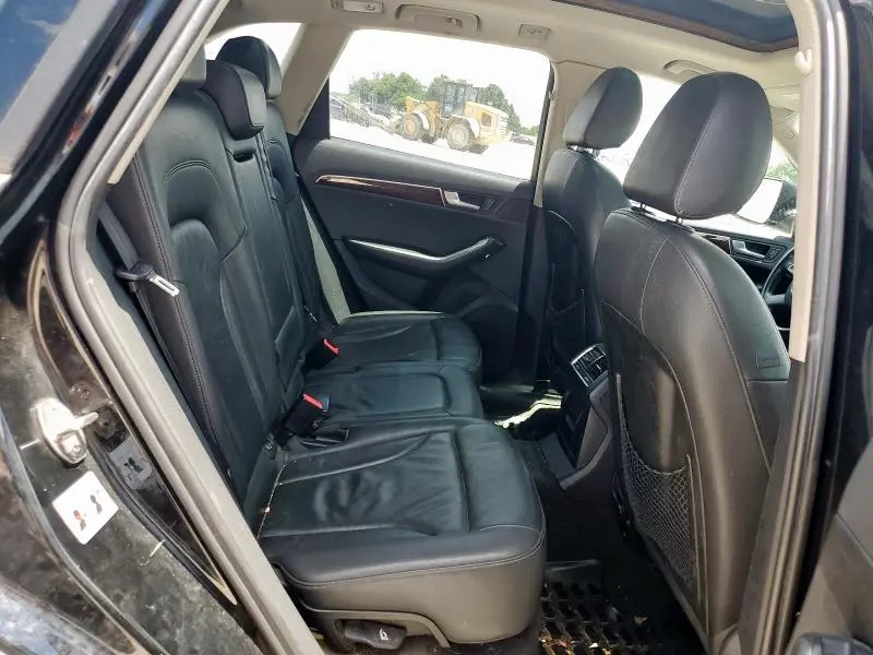 2011 AUDI Q5 PREMIUM  