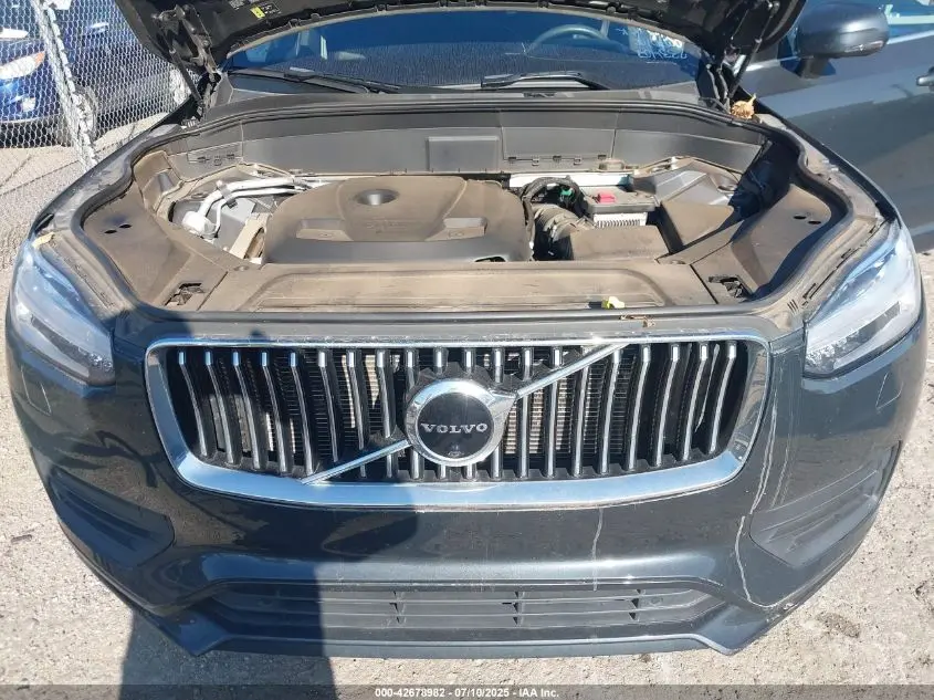 2021 VOLVO XC90 T6 MOMENTUM 7 PASSENGER
