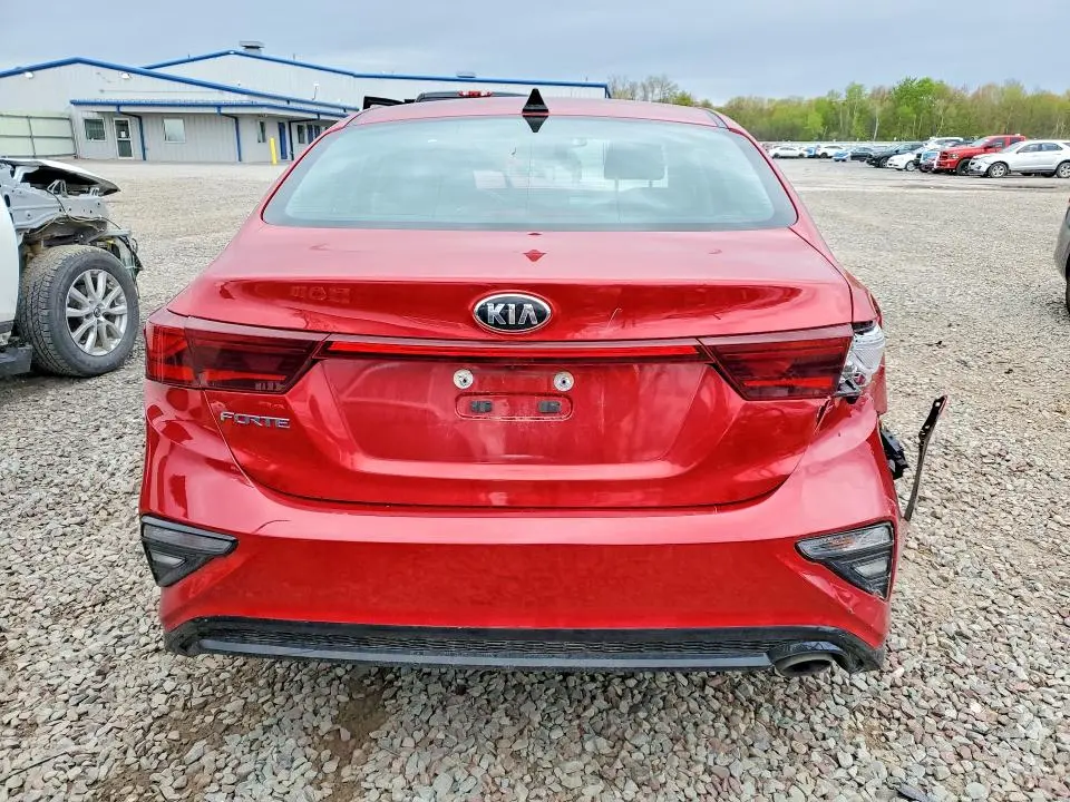 2020 KIA FORTE LXS  