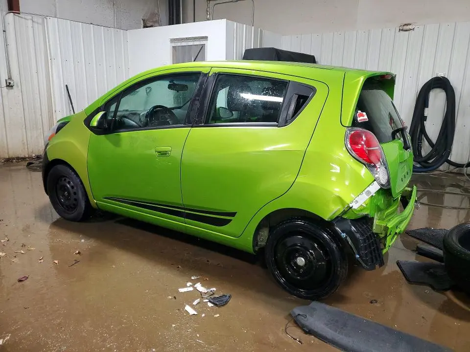 2015 CHEVROLET SPARK 1LT  