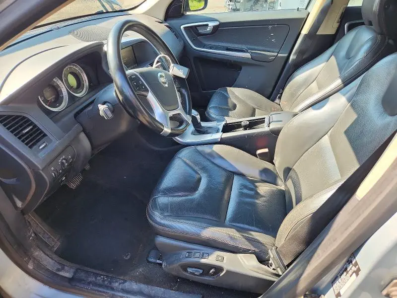 2013 VOLVO XC60 T6  